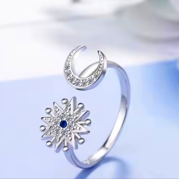 Fashion Jewelry Jewelry - Gorgeous 925 Silver Plated Celestial Ring with Blue Accent Adjustable 6.5
